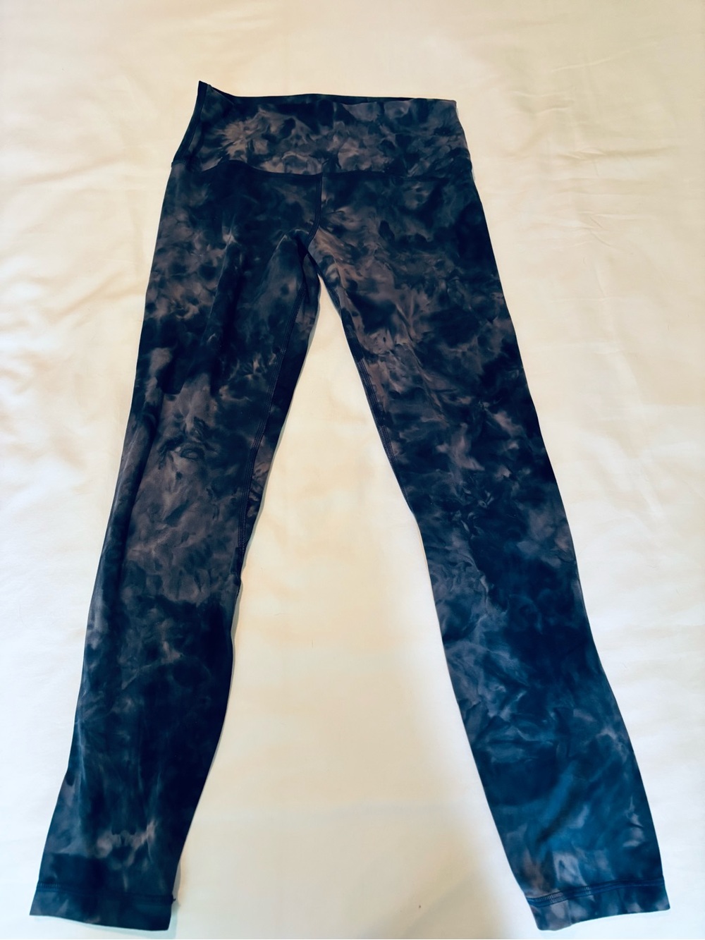 lululemon Align High-Rise Legging in Diamond Dye Lunar Rock True Navy 26”